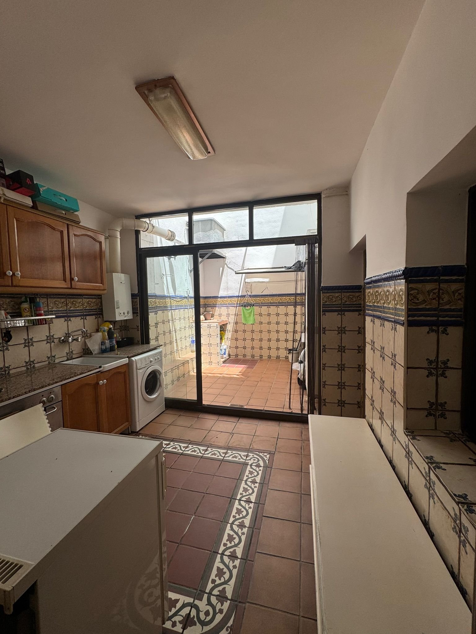 Cocina con vistas al patio